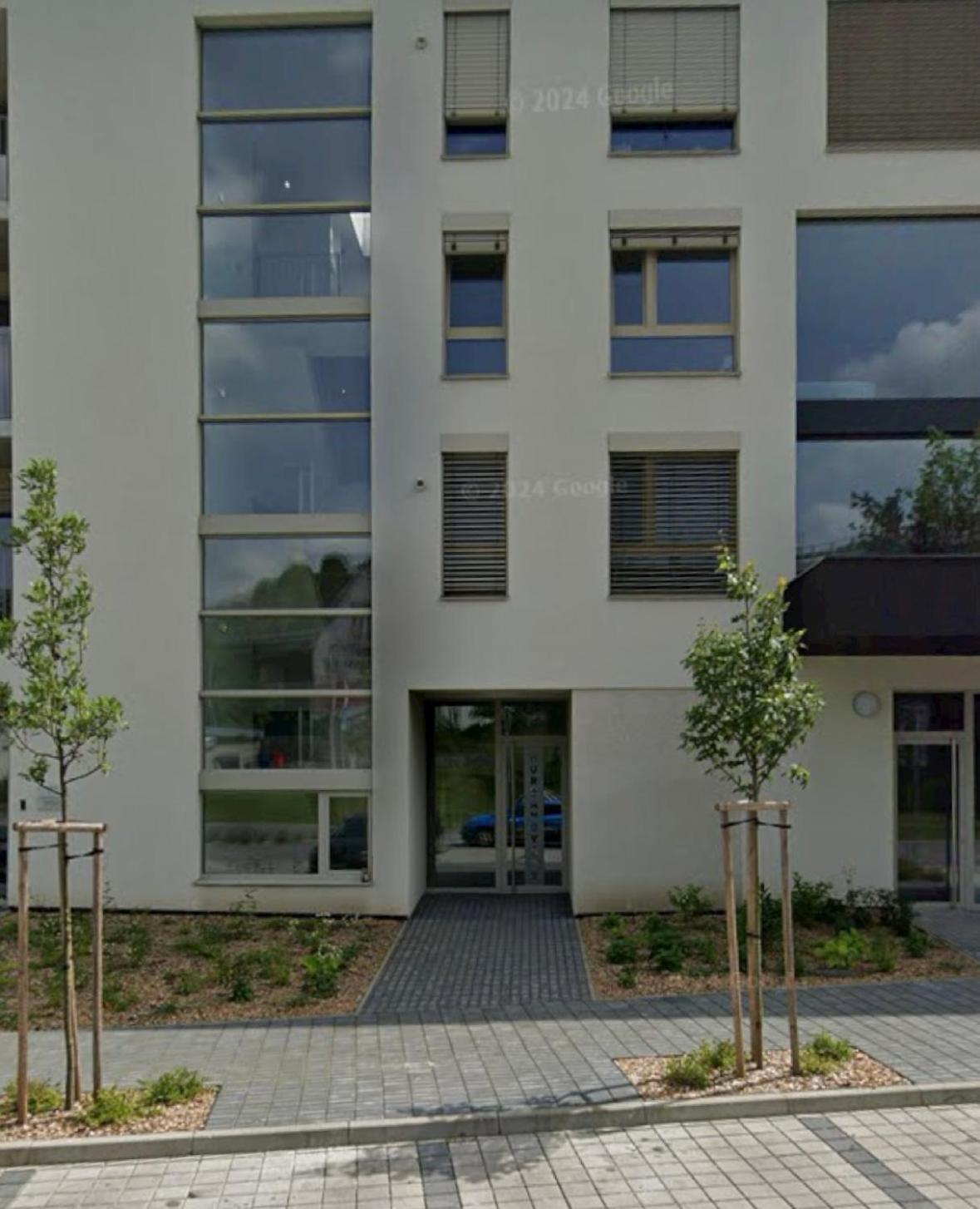 Elegant With Garage Parking