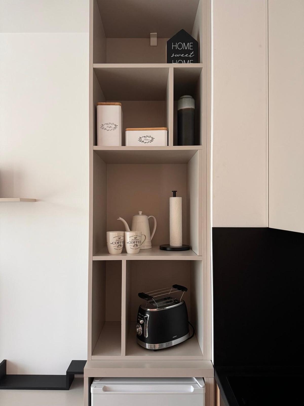 Elegant With Garage Parking Apartment